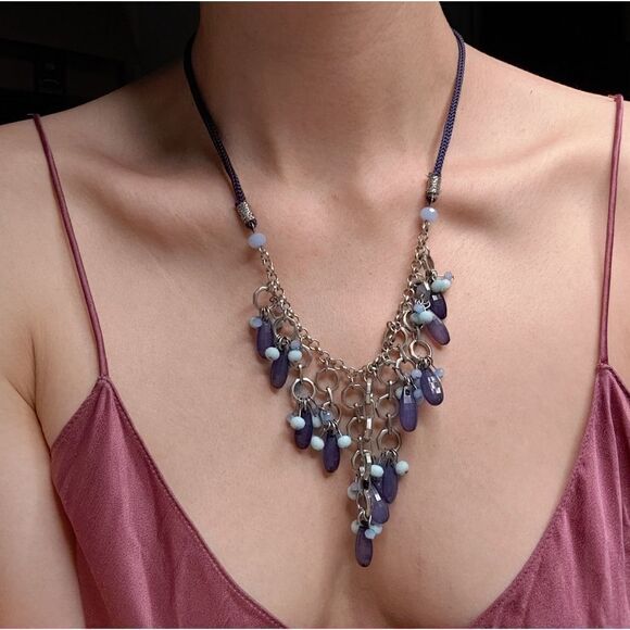 Ann Taylor Loft Blue Waterfall Droplet Necklace Futuristic - Picture 2 of 9